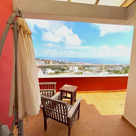 Evans Realty Bs Atico & Garaje & Piscinas & Padel Appartamento *