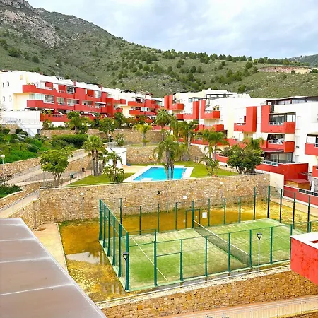Evans Realty Bs Atico & Garaje & Piscinas & Padel Appartamento *